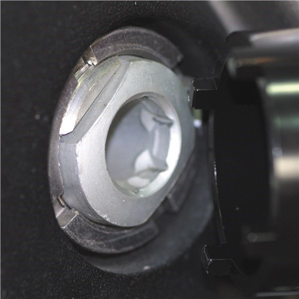 BS3001 Clutch Hub/Counter Balancer Sockets Bikeservice